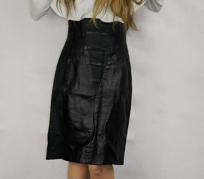 80s Black Real Leather Skirt / Joques Sac elegant leather skirt / black pencil skirt / Midi skirt / image 5