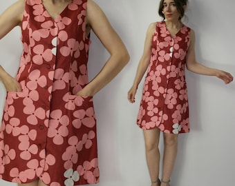 Vintage Fenno Sport Button down Dress – Made in Finland – Finnish Floral Print dress – 70s Scandinavian Cotton Mini Dress with Pockets