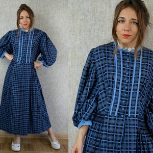 Trachten Dirndl Dress / Pekomo Austria plaid trachten dress with sleeves / Folk prairie dress / Checkered austrian dress / Large folk dress
