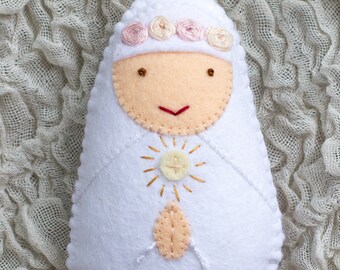 First Holy Communion Blessed Imelda Felt Saint Doll: Catholic toys, Felt doll, Easter basket, Birthday, Baby shower, Baptism