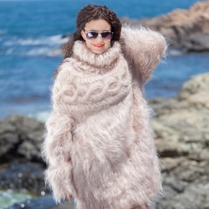 Fuzzy mohair Sweater, Fetish sweater, Oversized Sweater, Fluffy Pullover, Fuzzy Jumper, Horizontal Cable Knit pattern, unisex sweater