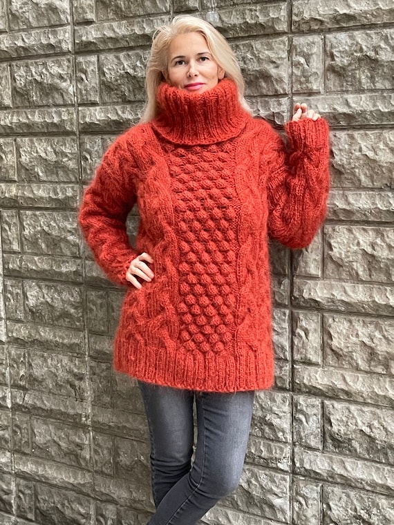 Chunky cable knit sweater turtleneck cheap