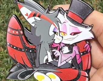 2.75" Huskerdust 2026 Version Angel Dust Husk Spider Cat Demon Hazbin Hotel Glitter [Enamel Pin]