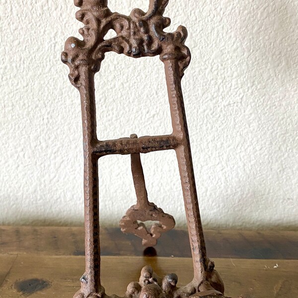 Vintage Cast Iron Metal Tabletop Easel