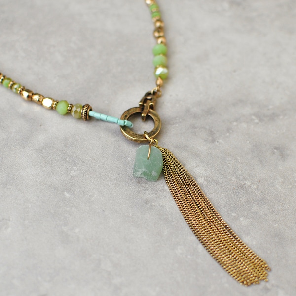 Boho necklace, bohemian necklace, long necklace, pendant necklace, green necklace, gypsy jewelry, gold necklace, beaded necklace, boho chic