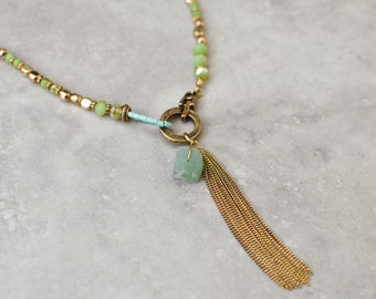 Boho necklace, bohemian necklace, long necklace, pendant necklace, green necklace, gypsy jewelry, gold necklace, beaded necklace, boho chic
