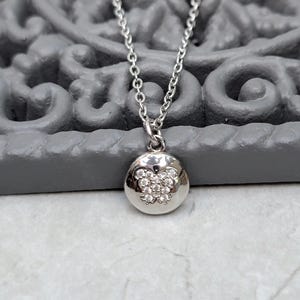 Tiny Sparkle Round Butterfly Pendant Necklace | Stainless Steel | Butterfly Necklace | Silver Jewelry | Minimalist Necklace | Gift for Her |
