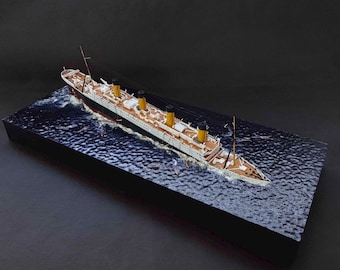 タイタニック号のジオラマ。縮尺1/550。