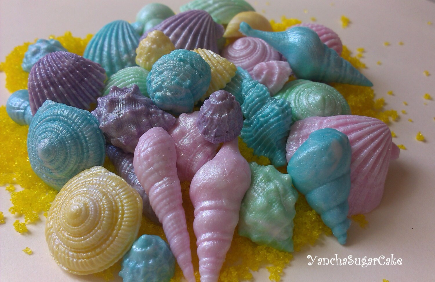 Edible fondant seashells 50 or 100 pcs Wedding shower Summer Etsy