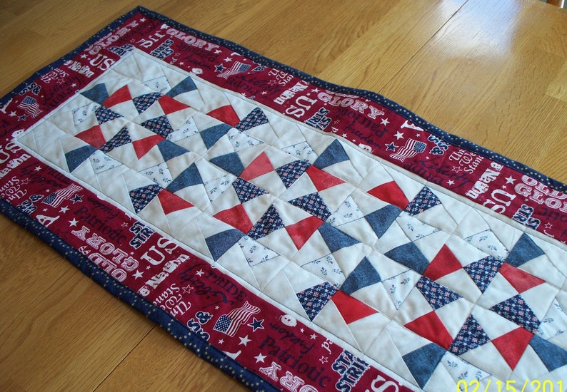 Patriotic Table Runner; July 4th; Memorial Day; USA