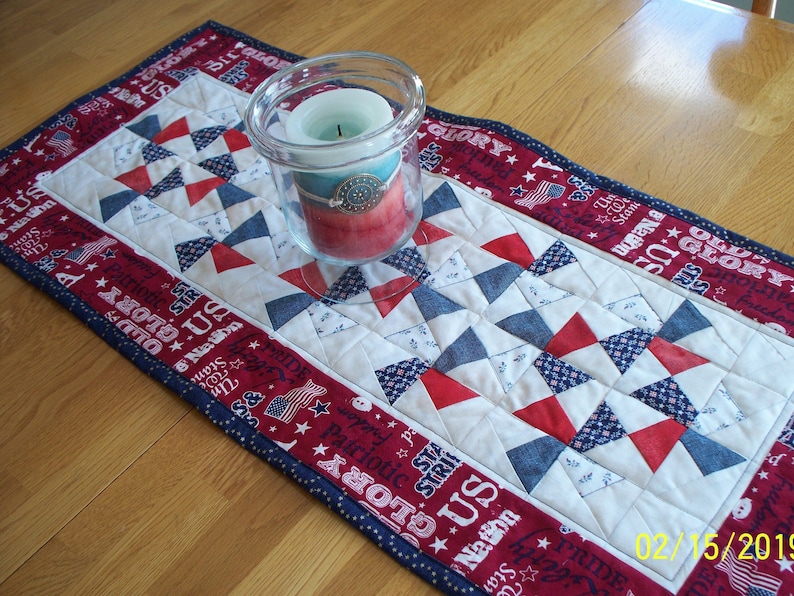 Patriotic Table Runner; July 4th; Memorial Day; USA