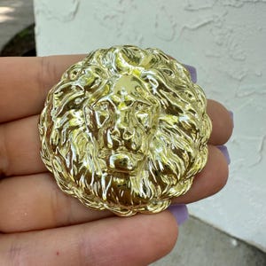 Vintage Gold Tone Lion Head Brooch Pin