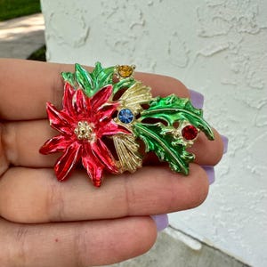 Vintage Jewelry Christmas Brooch Poinsettia Pin
