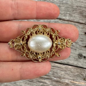 Vintage Schmuck viktorianischen Brosche mit Faux Perle viktorianischen Schmuck