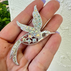 Vintage Sarah Coventry Peace Dove Rhinestone Brooch Pin