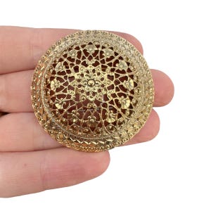 Vintage 1928 Gold Tone Filigree Chunky Round Brooch Pin Victorian Brooch