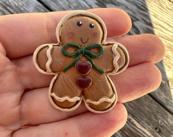 Vintage Gingerbread Man Brooch, Christmas Cookie Pin