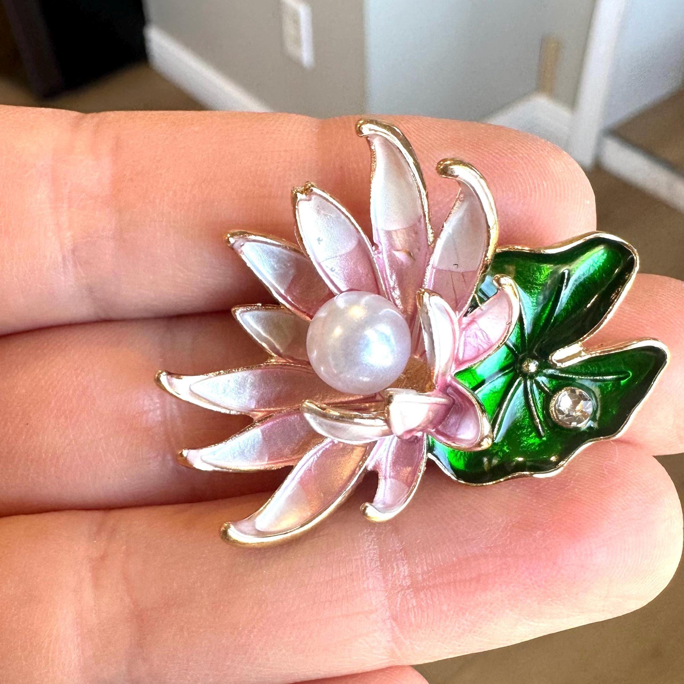 Elegant Little Lily Brooch - Enamel Pin For Women, Dress Coat Bag Ornament (4.3x5.3cm) - View #11