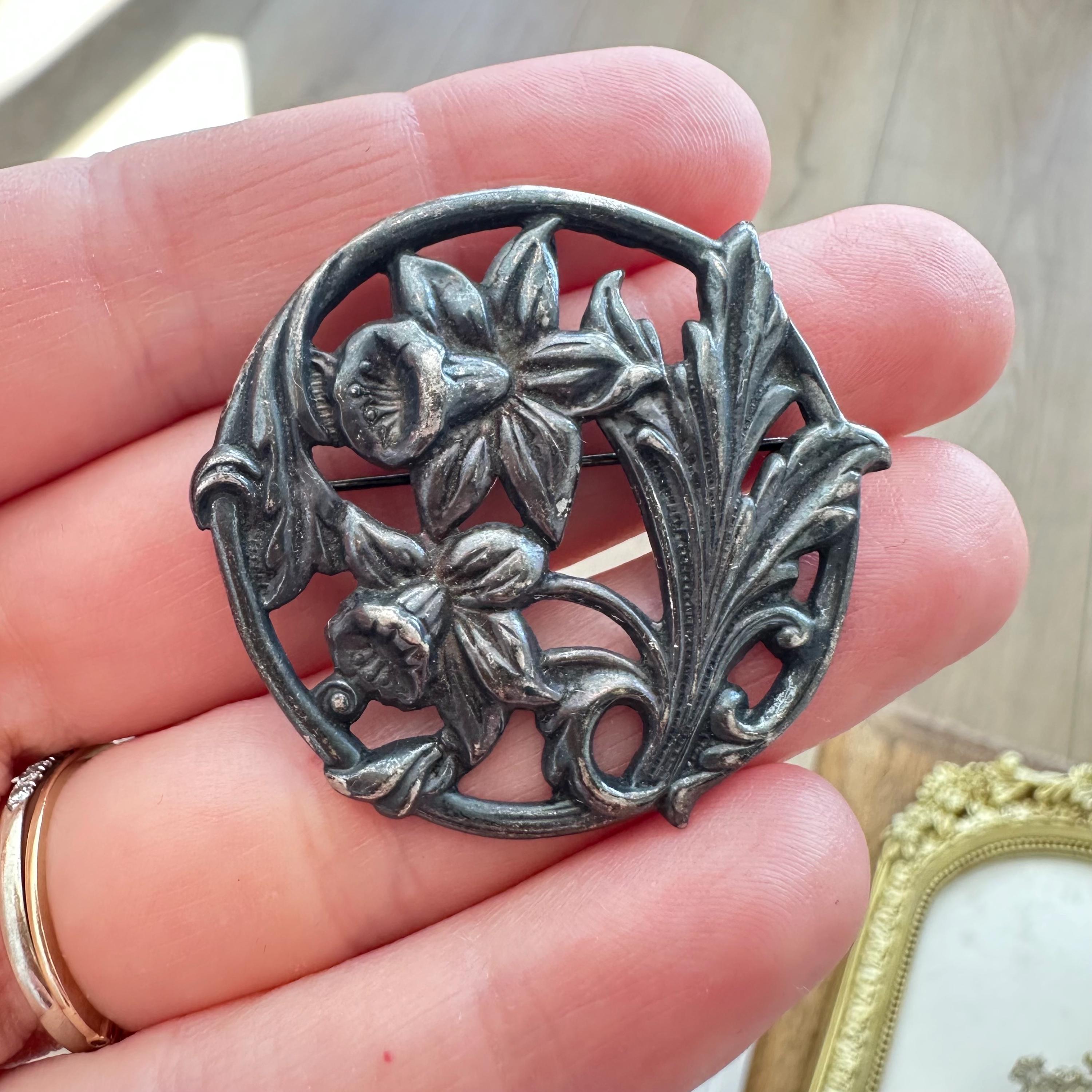Broche En Argent 925 - Fleur De Jonquille - Occasion - Bijou Ancien En Argent Massif