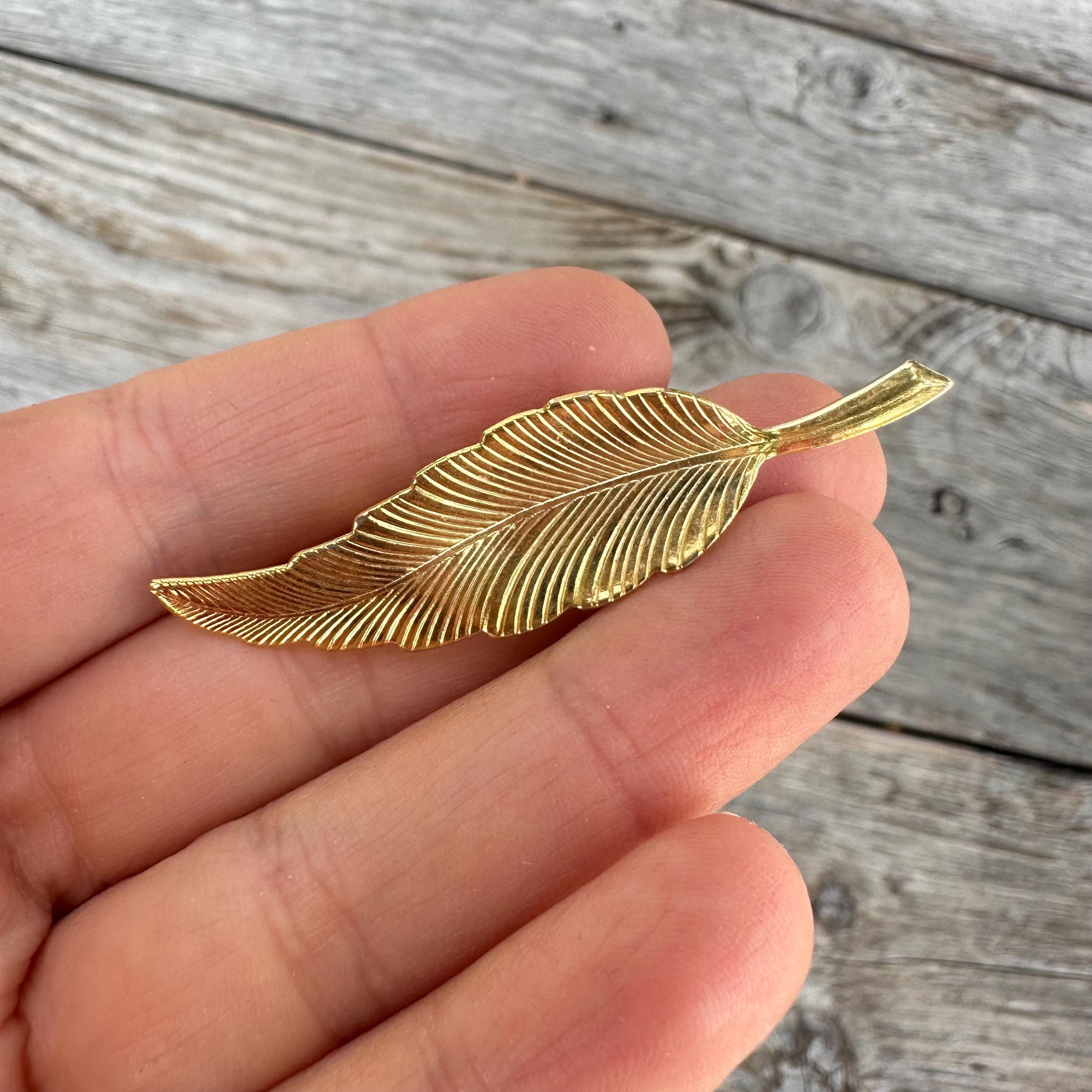 ゴールドトーンブローチ ヴィンテージジュエリー ゴールドトーン リーフブローチピン