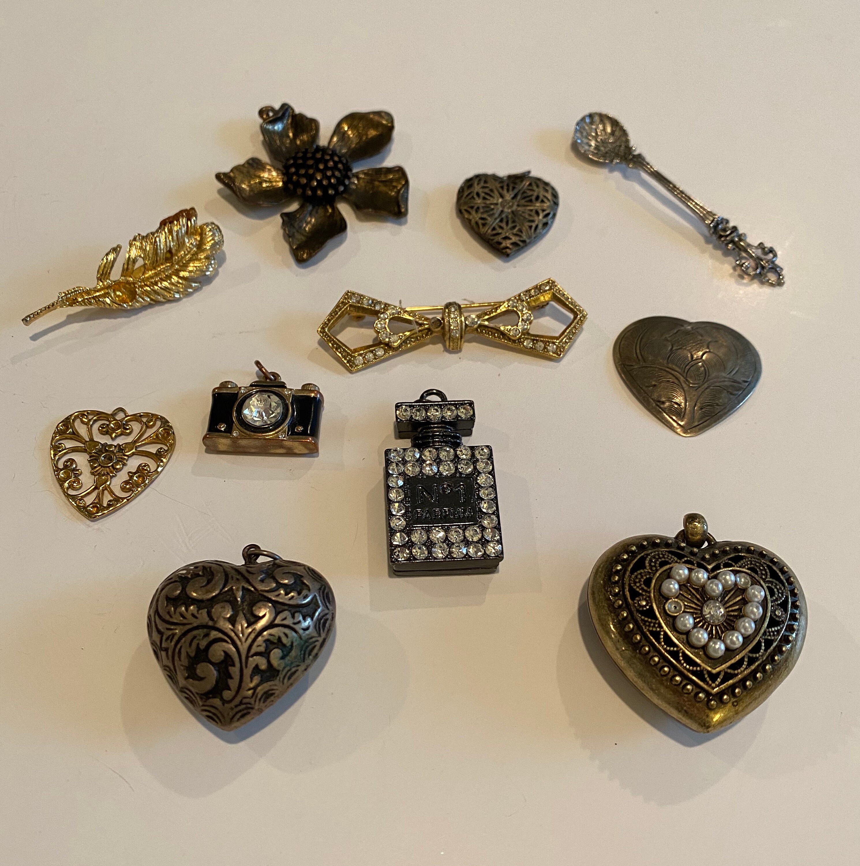 Vintage embellishments / brass & gold / salvaged Etsy