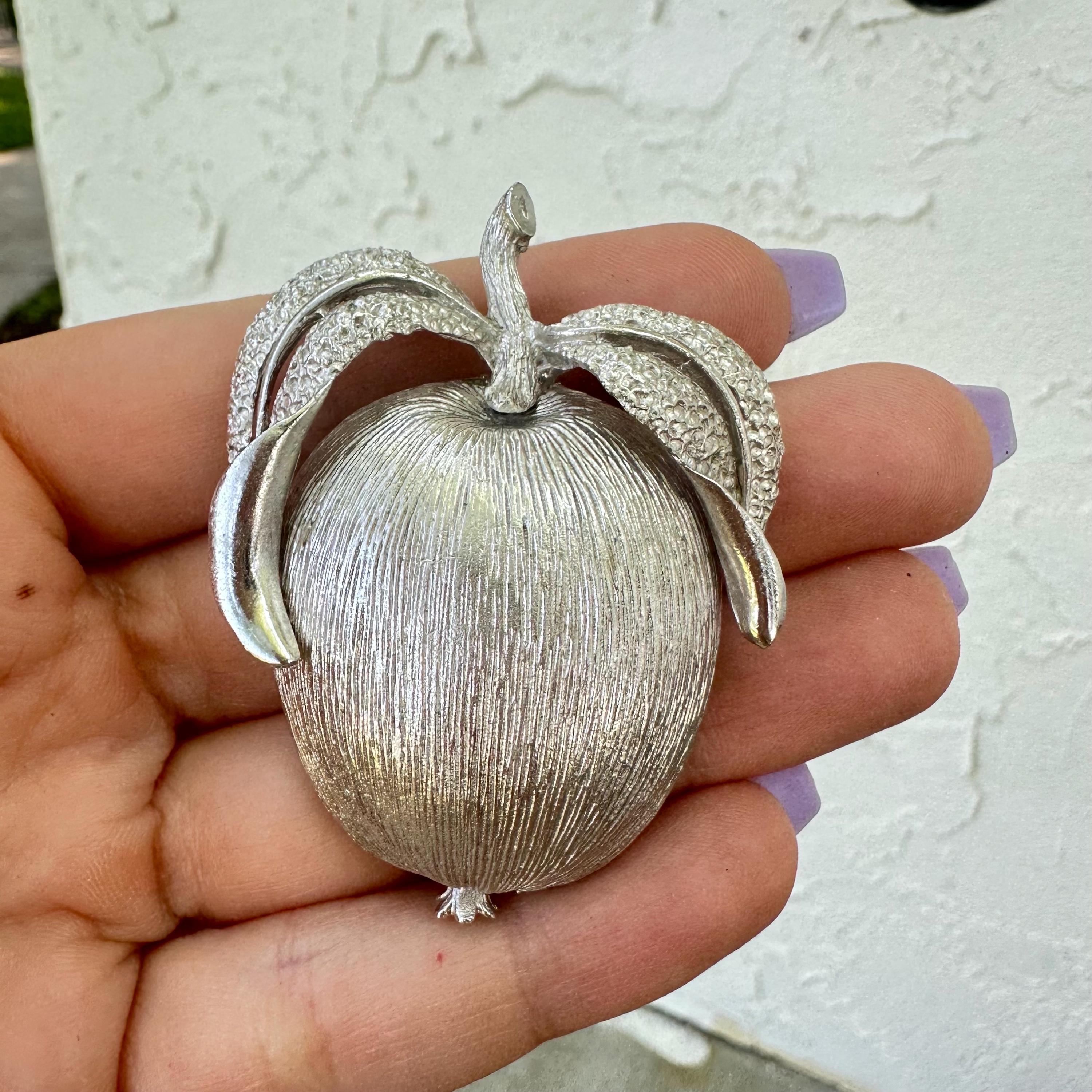 Sarah Coventry Apple - Etsy
