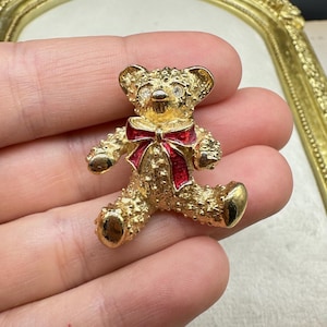 Vintage Gold Toned Teddy Bear Pin Brooch