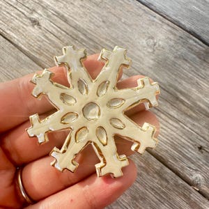 Vintage Jewelry Ceramic White Snowflake Brooch Pin Winter Brooch Winter Jewelry Snow Brooch