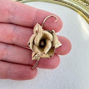 Vintage Jewelry Gold Tone Rose Brooch Flower Pin