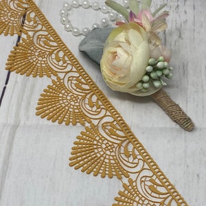 2 Edible Lace - Sugar Lace - Cake Lace - cake border