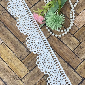 2 Edible Lace - Sugar Lace - Cake Lace - cake border