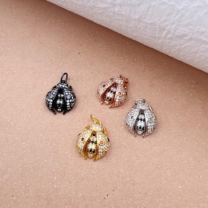 Ciondolo coccinella, ciondolo coccinella in micro pavé di zirconi cubici in oro 18 carati, oro rosa/oro/nero, ciondolo coccinella, insetto, coleottero, 12 x 19 mm, CP044