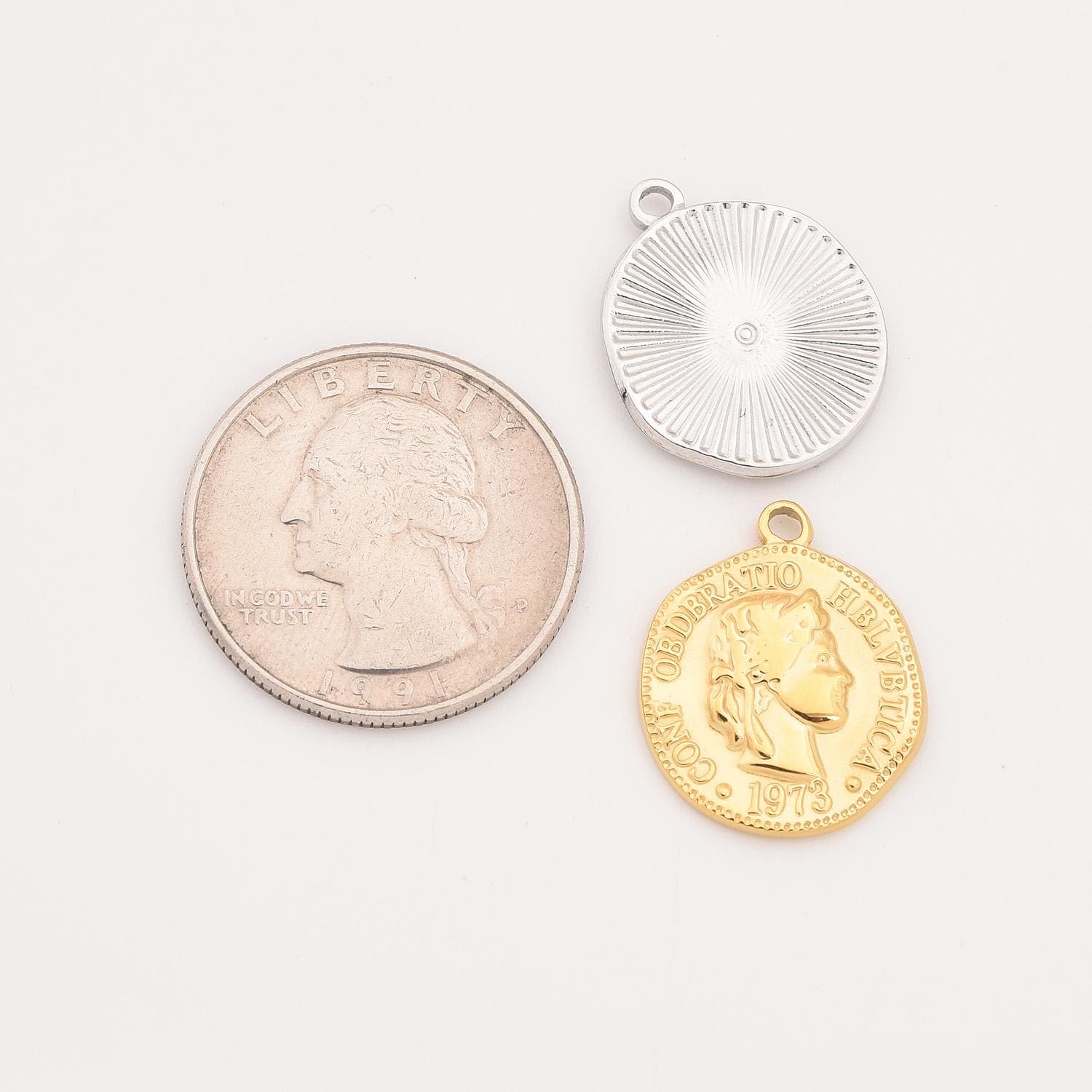ゴールドフィルドコインチャーム、ステンレススチール製1973年製ヘルベティアペンダント、Diyネックレスブレスレットイヤリングジュエリー製作用、彼女へのヴィンテージギフト、Scp069