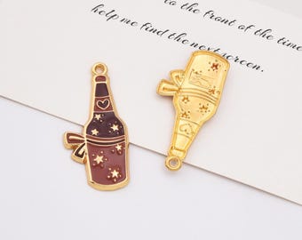 上品なカウボーイ ワイン ブーツ 帽子 スカーフ ガン ブルヘッド