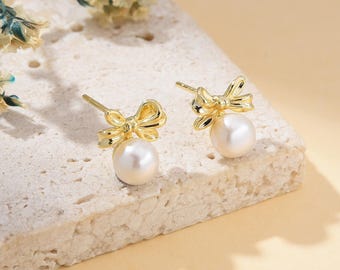 Brincos de pérolas banhados a ouro, design delicado de fita com gota de pérola branca, joia elegante e fofa para presentear ela, minimalista clássico ER359