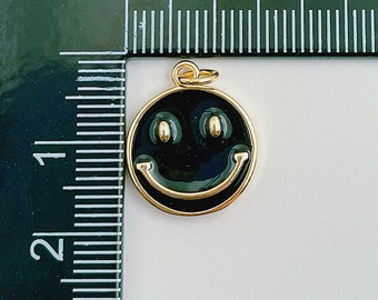 smile♡ 1pc Enamel Happy Charm, 18K Gold SMLY Face Charms, Green