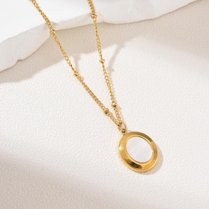 Gold Filled Circle Pendant Necklace, Dainty Beaded Chain, Minimalist Stainless Steel Jewelry, Elegant Layering Necklace, Gift for Her SNL021