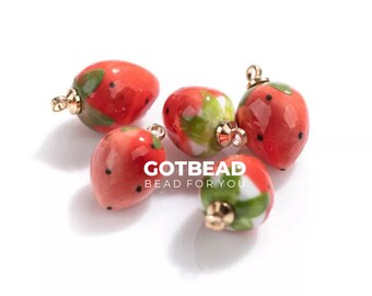 Contas de morango vermelho, pingentes de morango esmaltados vermelhos para brincos, colares e pulseiras, tamanho aproximado de 10 a 13 mm, COBD160
