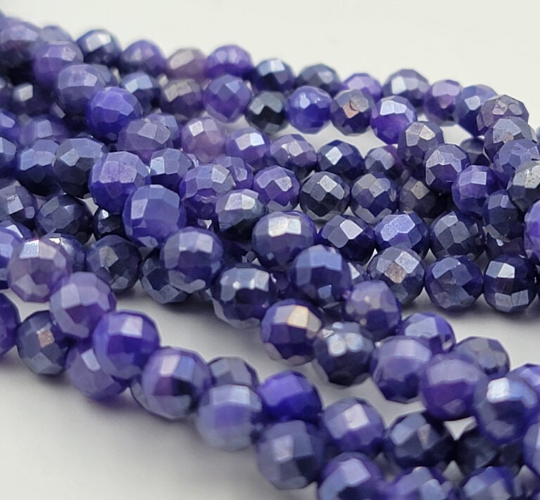 AAA Micro Sfaccettato Naturale Lavanda-Blu Mystic Moonstone Branelli Allentati Gemma Naturale Perline 3mm 13.0" Full Strand PRP487