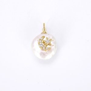 18k Gold Filled  White Round Pearls, Micro Pave Moon and Star Charm Pearl Drop Bracelet Pearl Beads, Gold  Findings 21x14mm, CP722
