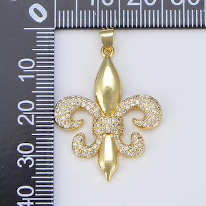Ciondolo Fleur De Lis riempito d'oro, ciondolo Fleur De Lis, fornitura per la creazione di gioielli, collana, bracciale, 35 x 26 mm, CP1565