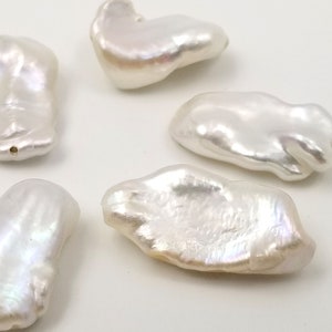 Fresh Water Pearl Beads, Gemstone Beads, Genuine Fresh Water Pearl, Natural Pearl Gemstone, Sold by Beads, 10x19mm, PRP383