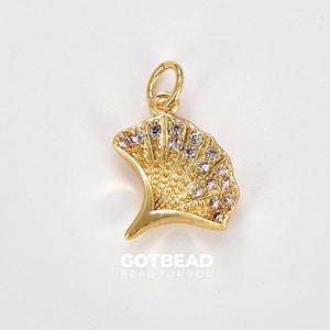 Gold Scallop Charm, CZ Gold Filled Shell Pendant Charm, Coral Sea Shell Charm, Beach Jewelry Inspired, Charm for DIY Jewelry, CP1730