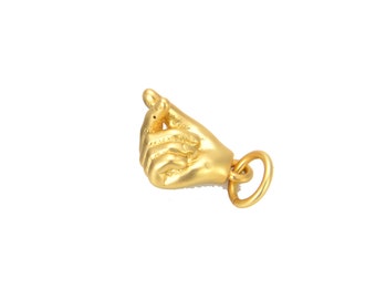 18K goud gevulde Koreaanse hart charme hanger, K-pop vinger hart, hart hanger, hart charme, hand teken charme, 13x6mm, CP701