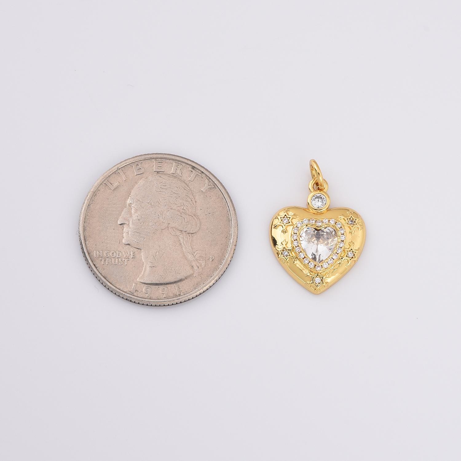 ゴールドフィルドハートチャームペンダント、CZセンターに星の