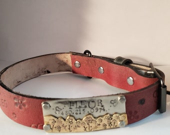 Leather collar with floral name plate, leather dog collar, custom dog collar