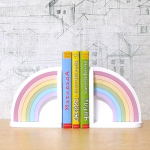 Baby book end - Bookends Rainbow  - Children's Room Decor - Book Stand - Pastel Nursery Decor - Book ends for Kids - Children's  Gift - Boho