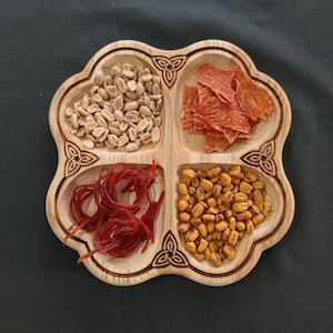 Wooden Plate with 4 Compartments, Sectional Serving dish, Wooden Snack, Celtic Ornament style, Viking style Plate, Сompartmental dish