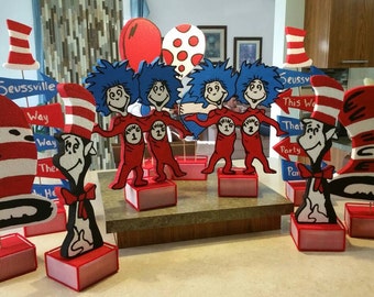 Cat and a Hat Centerpieces