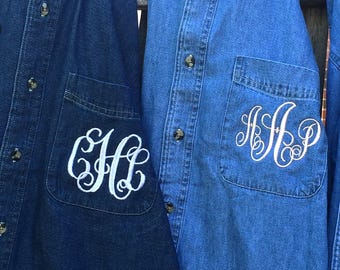 Custom Bridal Denim Shirts, Personalized Denim Bride and Bridesmaids Shirts, Bride Getting Ready Shirt, Button Down Shirts, Wedding Shirts